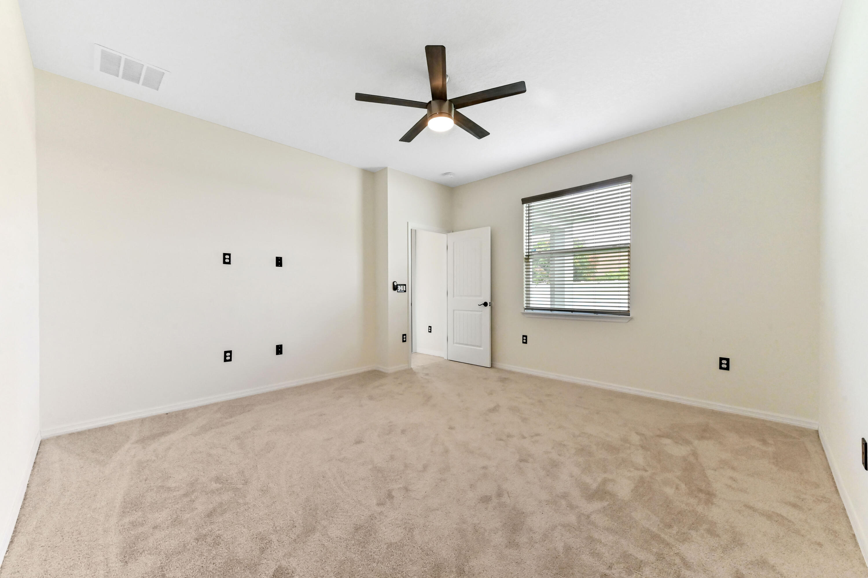 6700 Northwest Omega Road Port St. Lucie, FL 34983 - Photo 30 of 45 25 bedroom 02