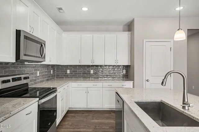 $369,900 | 106 Two Daughters Streme, Smithfield, NC 27577