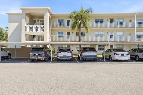 $218,000 | 952 Virginia Street, Unit 202, Dunedin, FL 34698