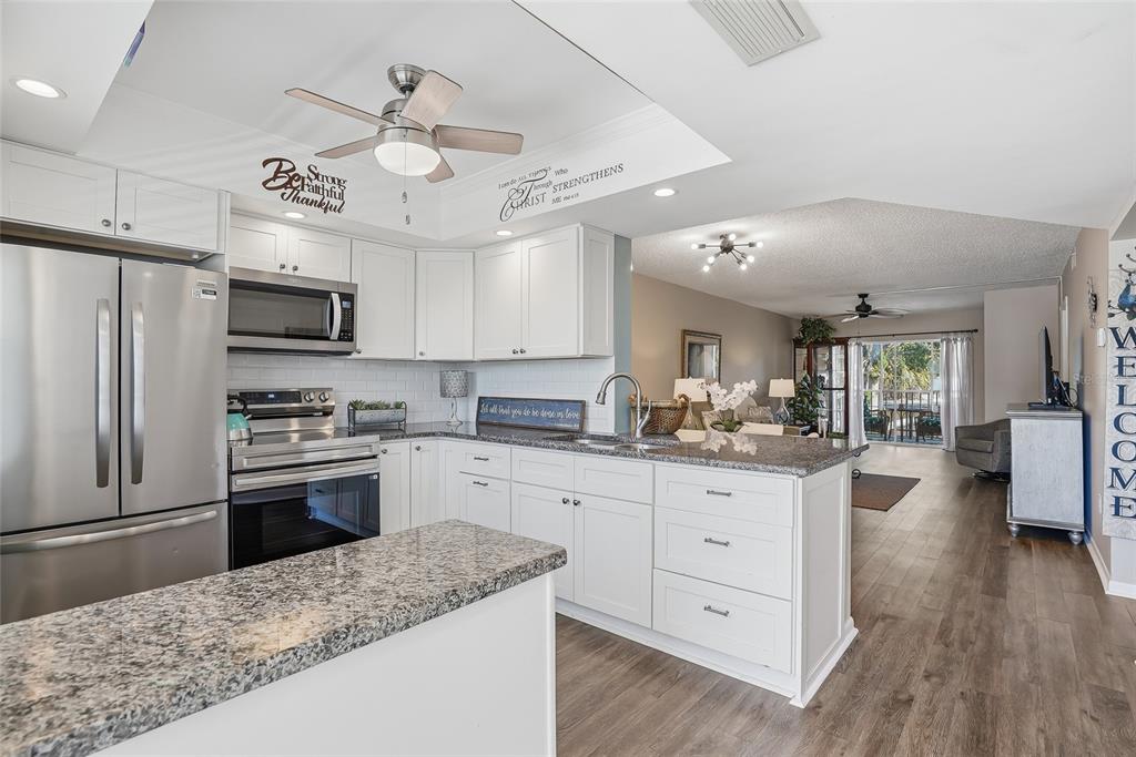 952 Virginia Street, Unit 202 Dunedin, FL 34698 - Photo 12 of 52