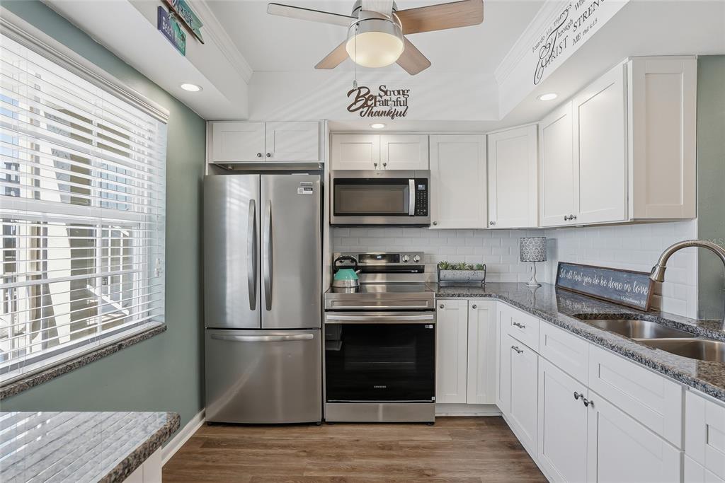 952 Virginia Street, Unit 202 Dunedin, FL 34698 - Photo 13 of 52
