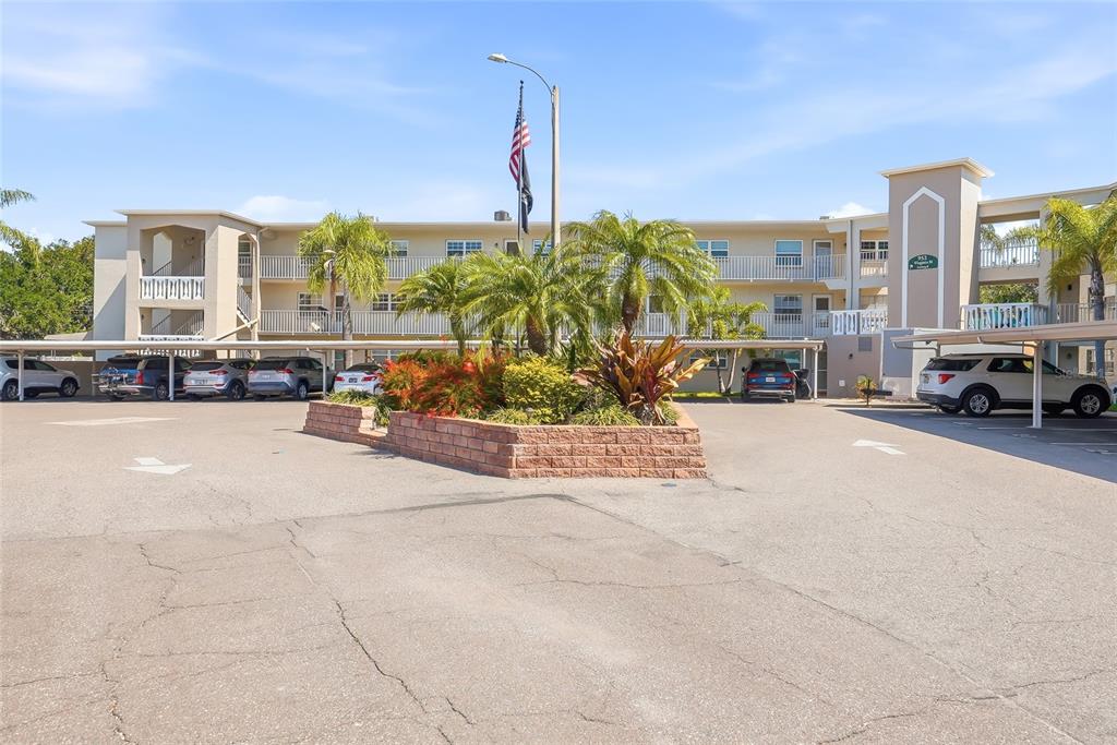 952 Virginia Street, Unit 202 Dunedin, FL 34698 - Photo 4 of 52
