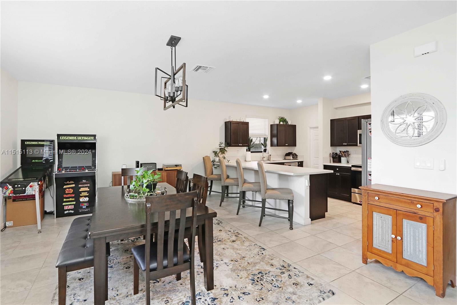 3448 Southeast 3rd Street Homestead, FL 33033 - Photo 7 of 27 a view of a dining room with furniture