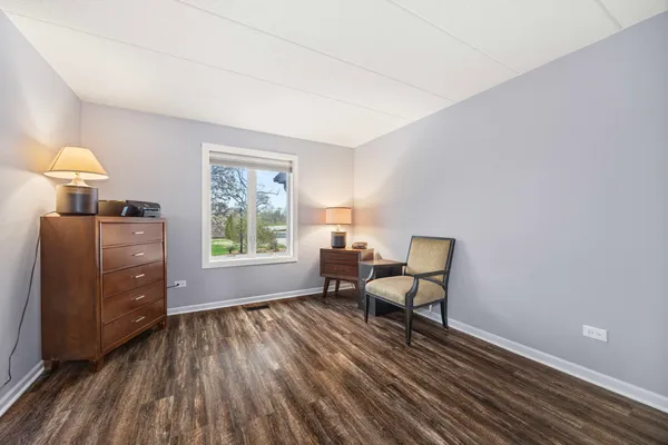 $349,900 | 90 Golfview Lane, Unit A, Frankfort, IL 60423