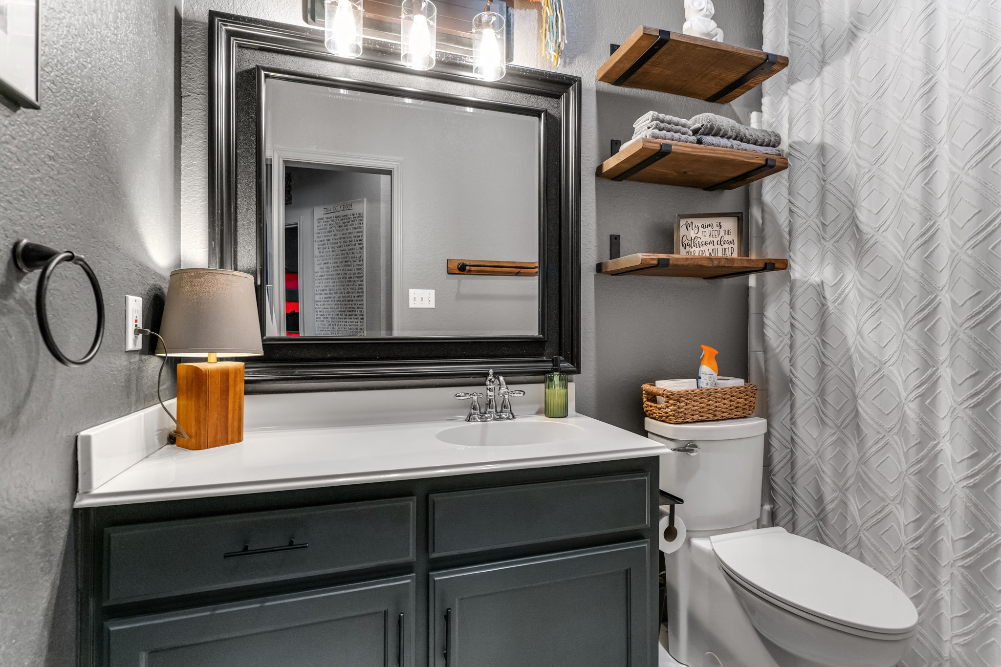 401 Kates Way Hutto, TX 78634 - Photo 29 of 37 Bathroom with vanity,