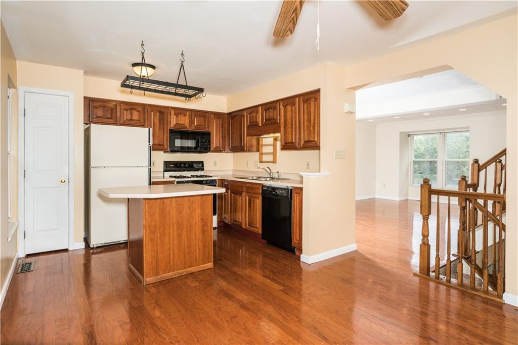 31 Hemingway Street Pittsburgh, PA 15213 - Photo 11 of 22 Gallery Image 11