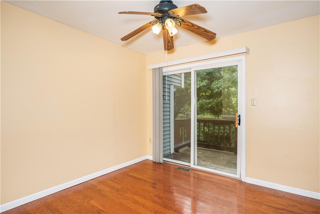 31 Hemingway Street Pittsburgh, PA 15213 - Photo 12 of 22 Gallery Image 12