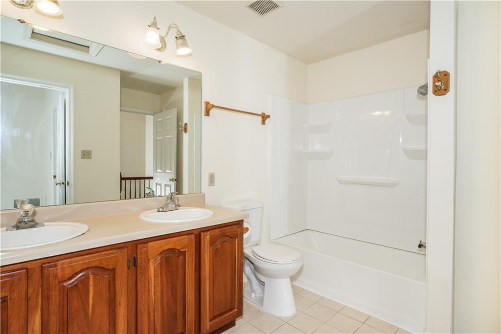 31 Hemingway Street Pittsburgh, PA 15213 - Photo 17 of 22 Gallery Image 17