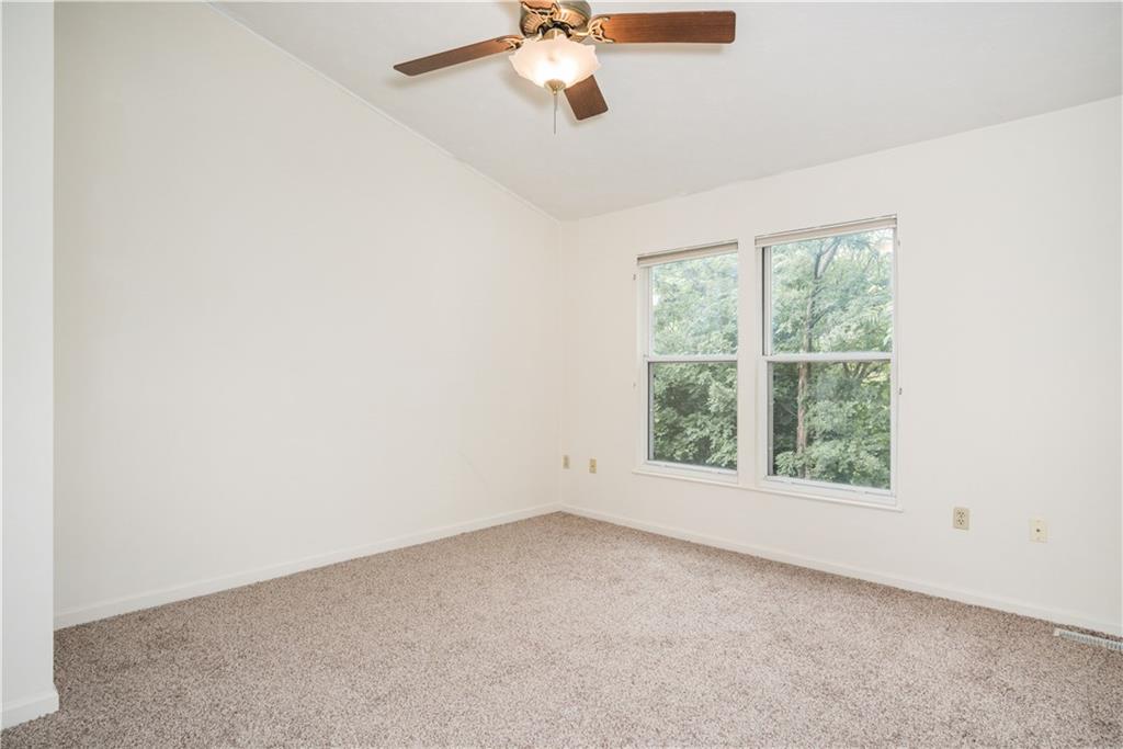 31 Hemingway Street Pittsburgh, PA 15213 - Photo 19 of 22 Gallery Image 19