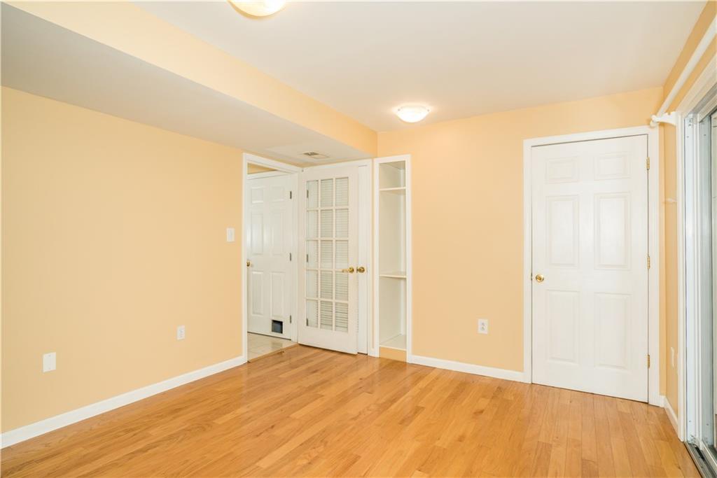 31 Hemingway Street Pittsburgh, PA 15213 - Photo 6 of 22 Gallery Image 6