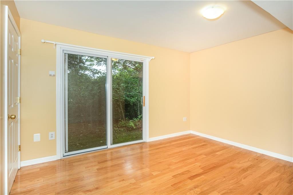 31 Hemingway Street Pittsburgh, PA 15213 - Photo 7 of 22 Gallery Image 7