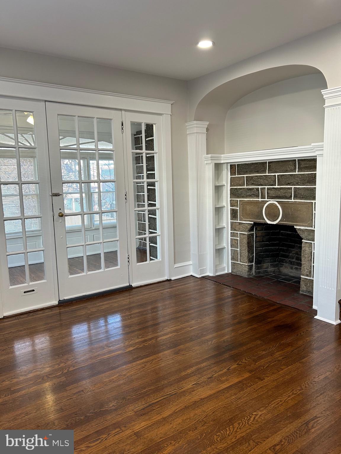 116 Hampden Road Upper Darby, PA 19082 - Photo 5 of 10