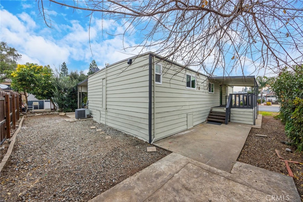 1350 San Bernardino Road, Unit 187 Upland, CA 91786 - Photo 3 of 23