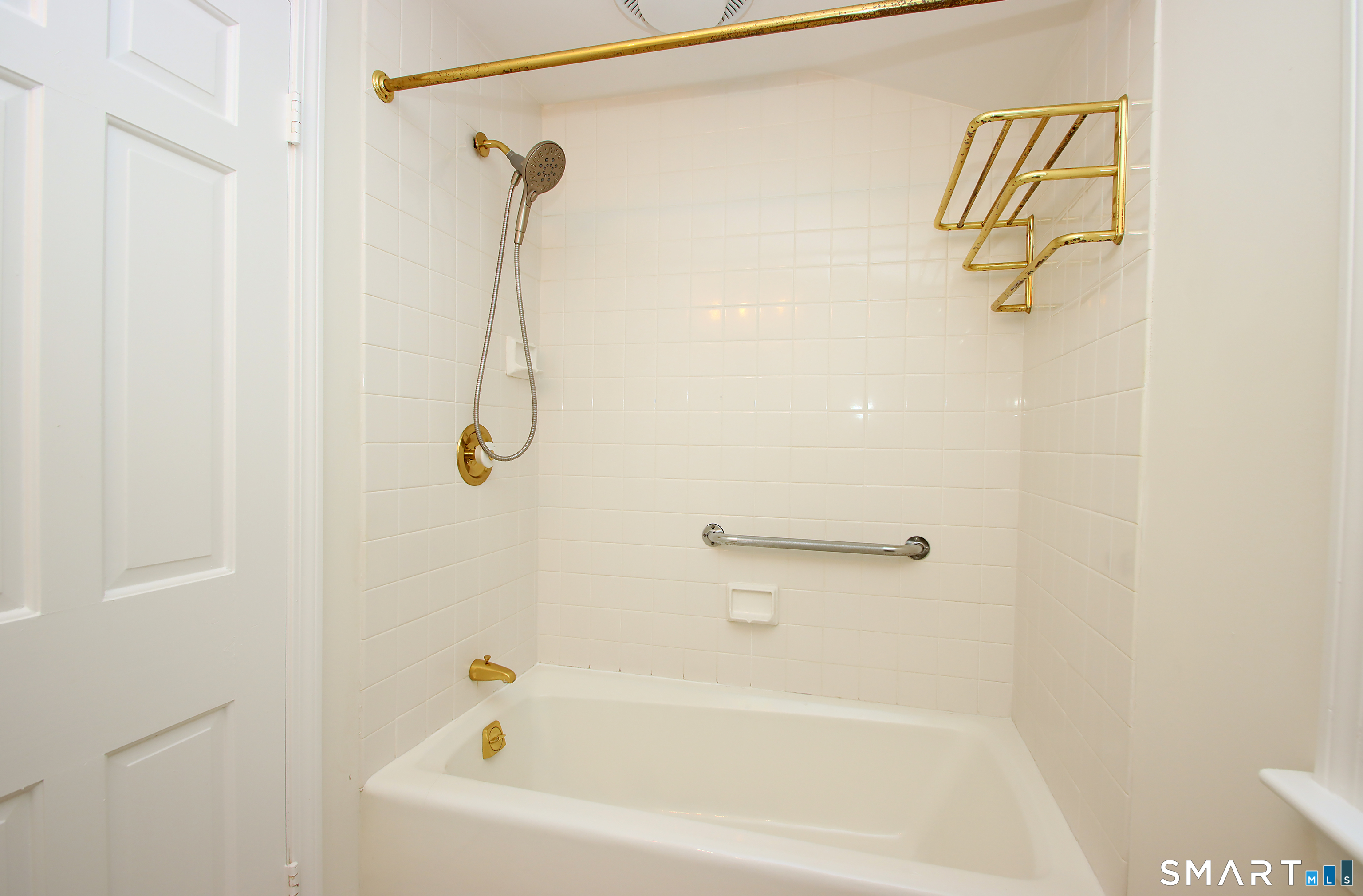 23 Norway Road North Haven, CT 06473 - Photo 26 of 32 a bathroom with a shower