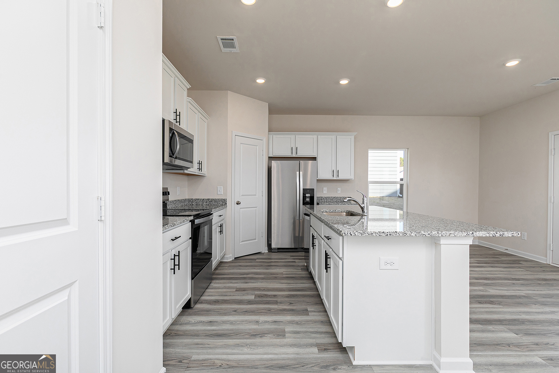 472 Prescott Way Villa Rica, GA 30180 - Photo 7 of 16