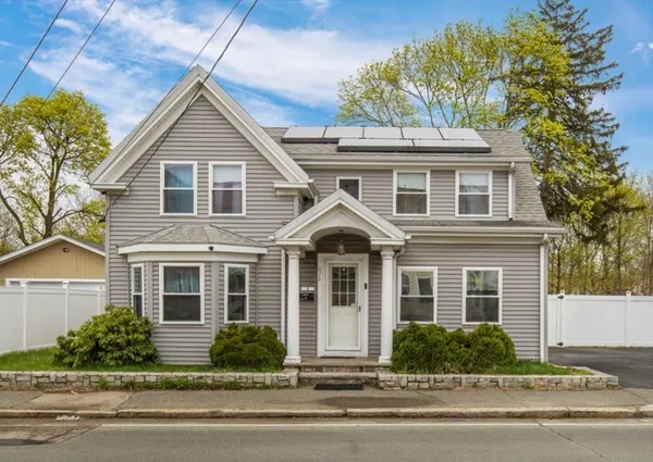 $580,000 | 674 Montello Street, Brockton, MA 02301