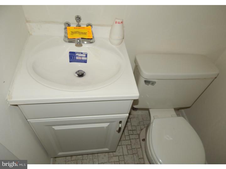 11919 Covert Road Philadelphia, PA 19154 - Photo 19 of 25 Gallery Image 19