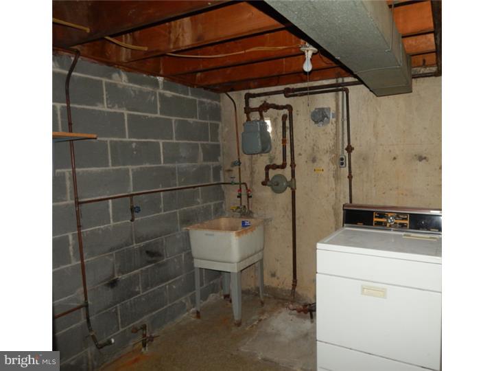 11919 Covert Road Philadelphia, PA 19154 - Photo 20 of 25 Gallery Image 20