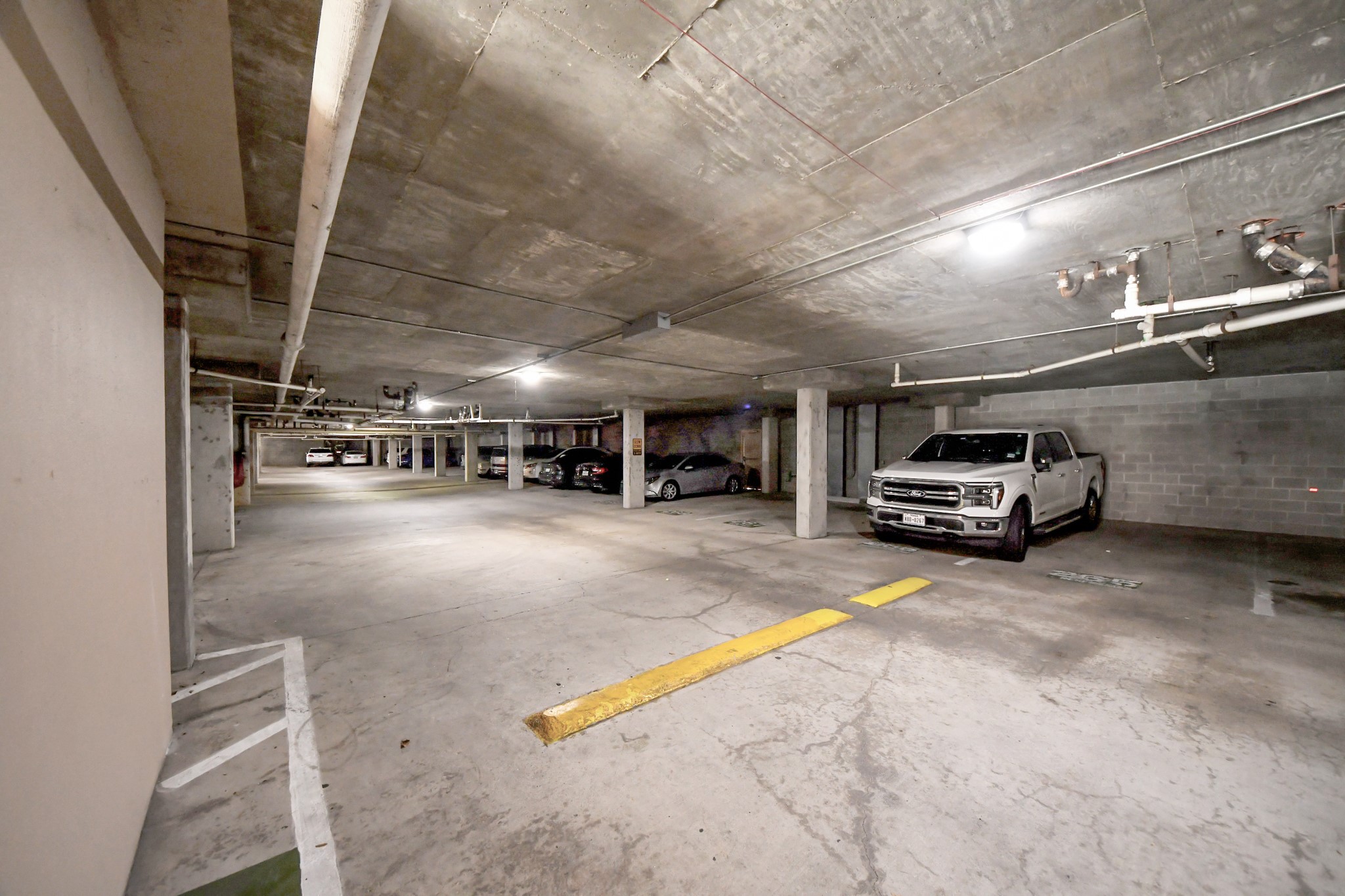 2111 Welch Street, Unit A211 Houston, TX 77019 - Photo 30 of 35
