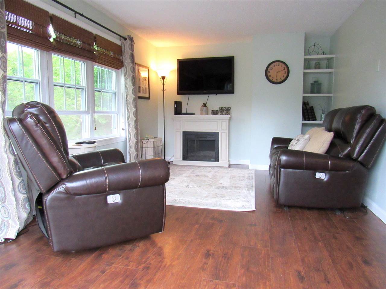 26 A Fairway Road Londonderry, NH 03053 - Photo 6 of 29 Gallery Image 6