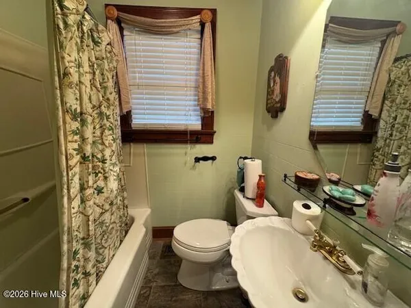 $210,000 | 409 Railroad Street, Jackson, NC 27845