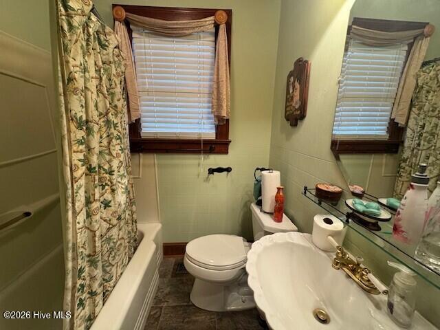 409 Railroad Street Jackson, NC 27845 - Photo 14 of 16 Bathroom 1