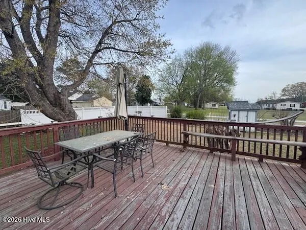 $210,000 | 409 Railroad Street, Jackson, NC 27845