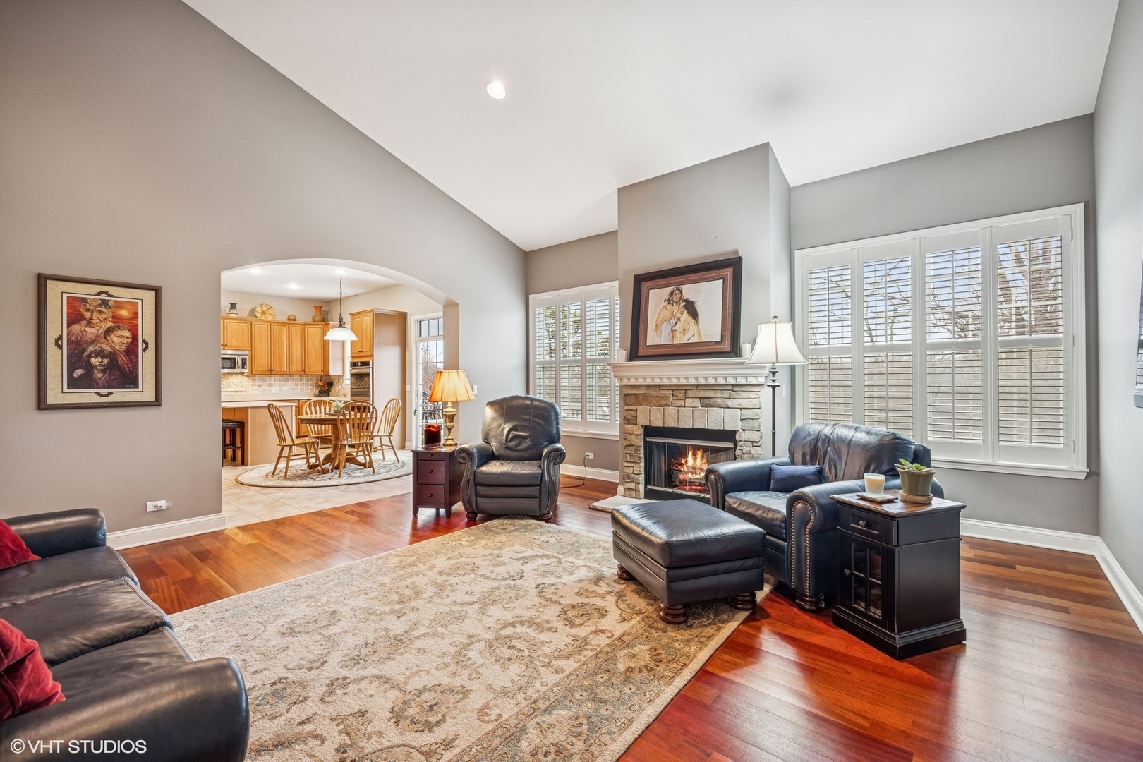 1111 Ashley Lane Inverness, IL 60010 - Photo 6 of 30 Gallery Image 6