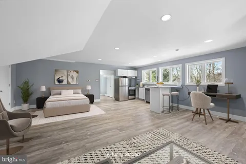 $995,000 | 80 Flintlock Lane, Phoenixville, PA 19460