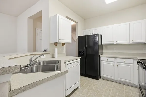 $1,850 | 113 Olde Towne Way, Unit 3, Myrtle Beach, SC 29588