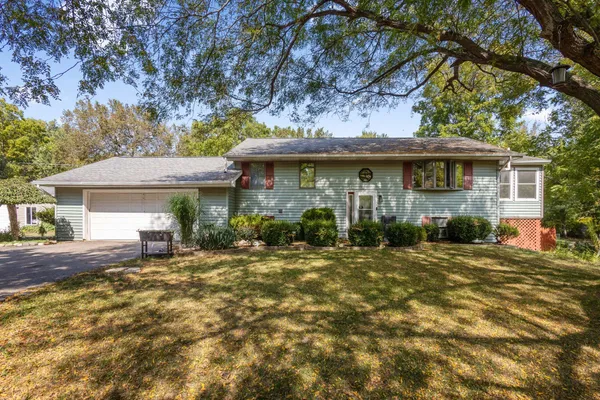 $315,000 | 7565 East Spicerville Highway, Eaton Rapids, MI 48827