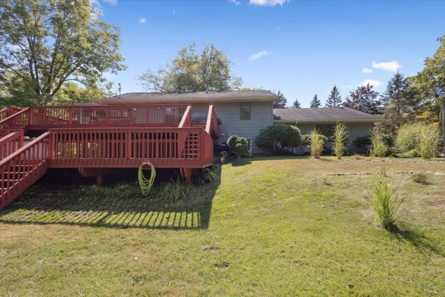 $320,000 | 7565 East Spicerville Highway, Eaton Rapids, MI 48827