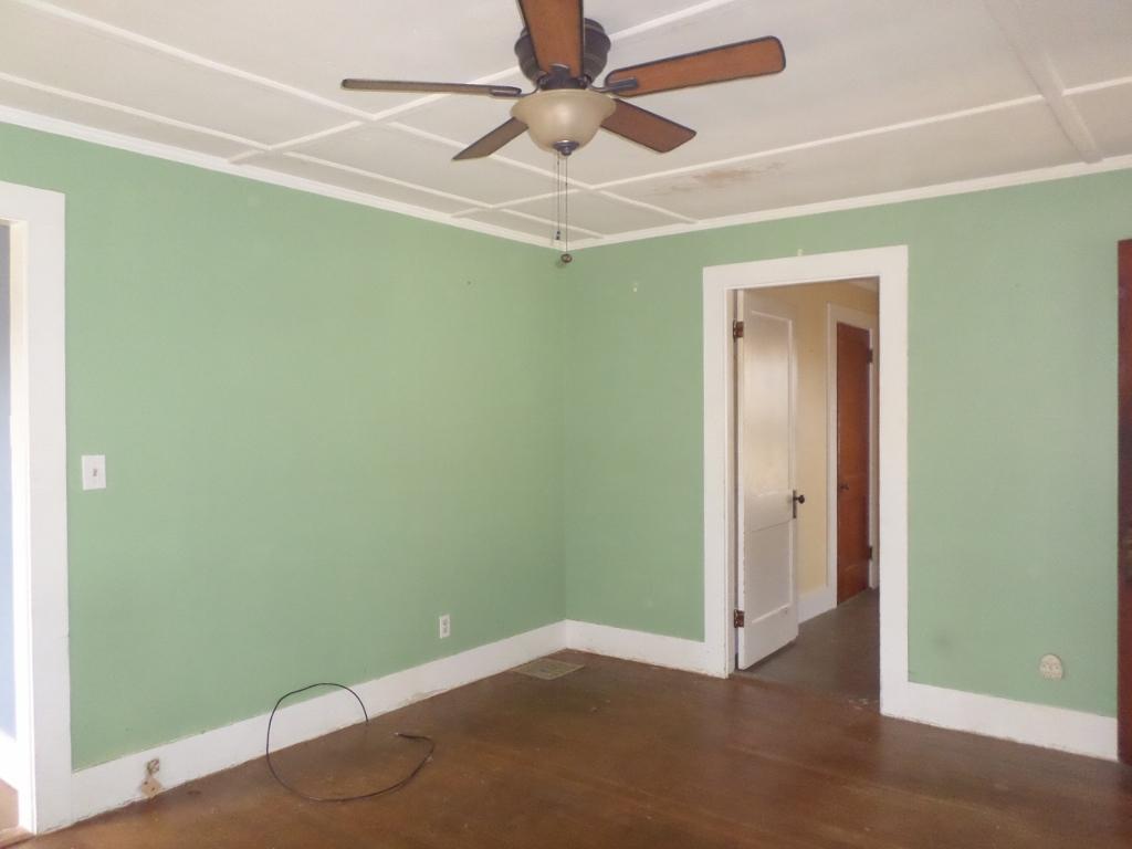 206 Middle Road Tuftonboro, NH 03816 - Photo 5 of 11