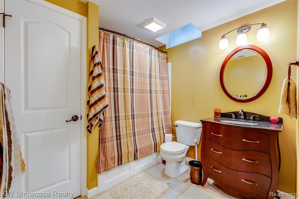 671 North Hughes Road Howell, MI 48843 - Photo 42 of 60