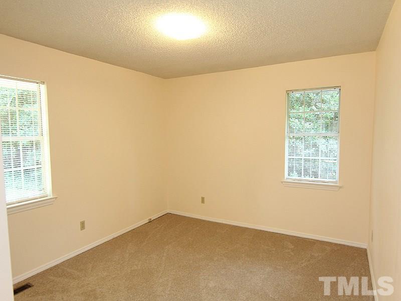 605 Fairfield Road Durham, NC 27704 - Photo 9 of 14 Gallery Image 9