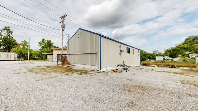 $849,900 | 39 Cookeville Highway, Carthage, TN 37030