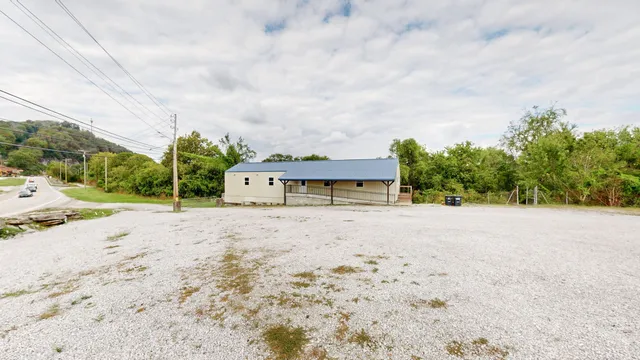 $849,900 | 39 Cookeville Highway, Carthage, TN 37030