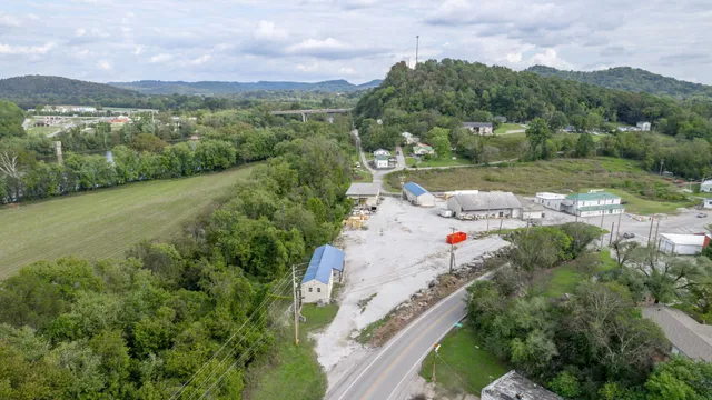 $849,900 | 39 Cookeville Highway, Carthage, TN 37030