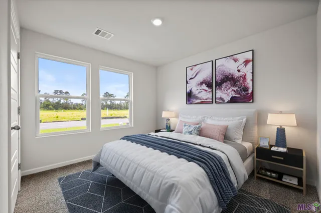 $223,900 | 25016 Berry Ridge Lane, Springfield, LA 70462