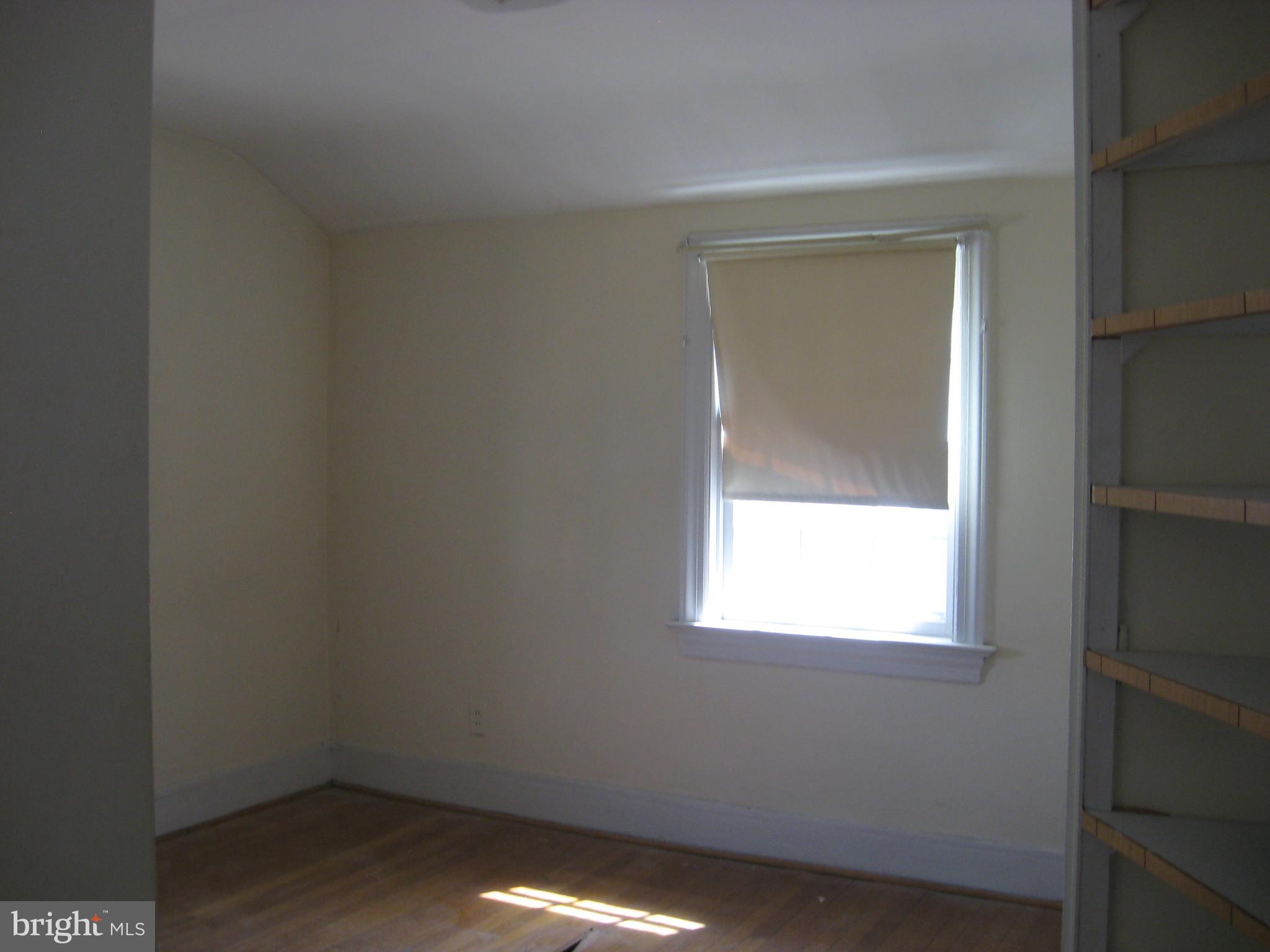 2505 Wetherburn Road Baltimore, MD 21209 - Photo 15 of 21