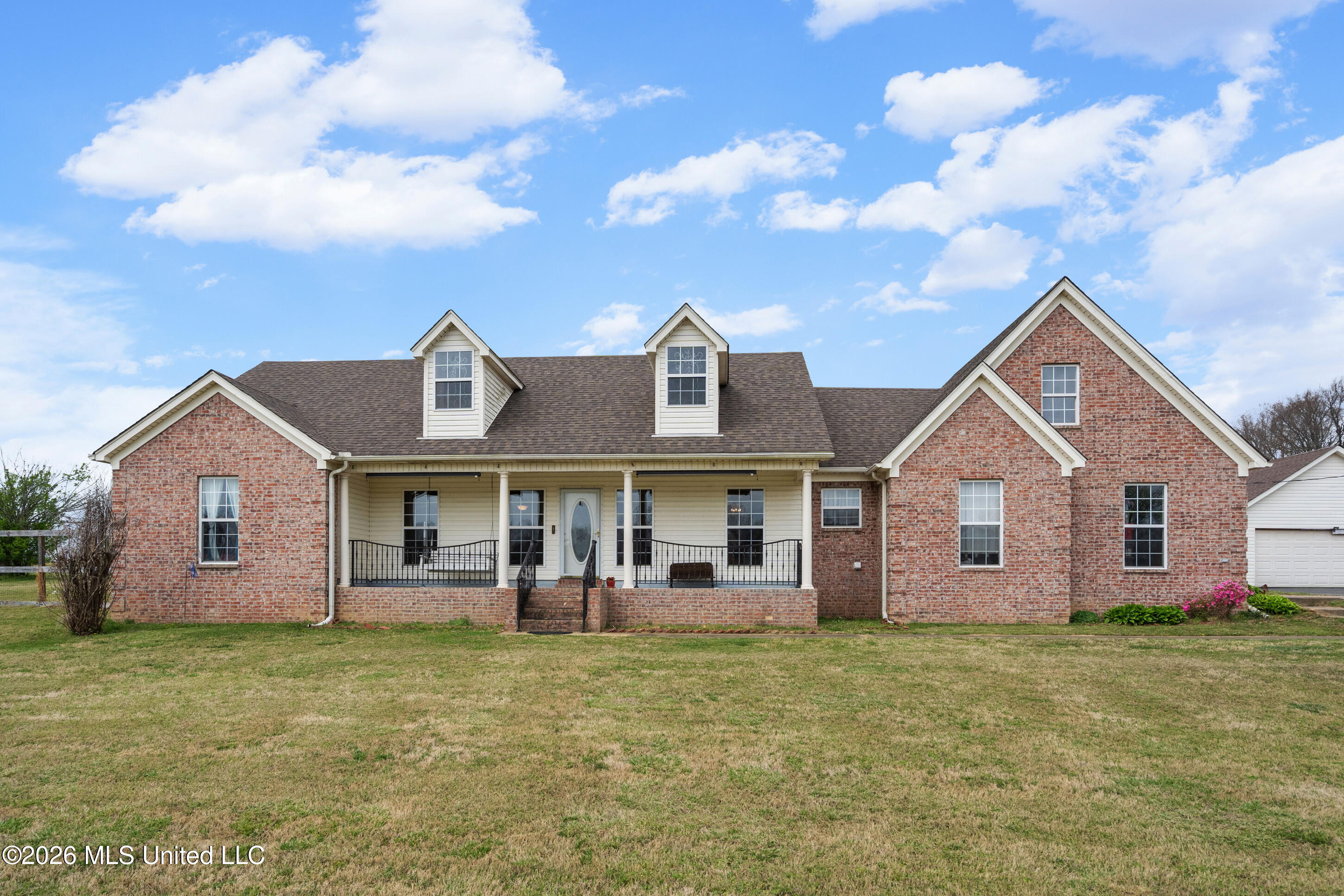 1423 North Red Banks Road Red Banks, MS 38661 - Photo 2 of 42 _dsc1050_print