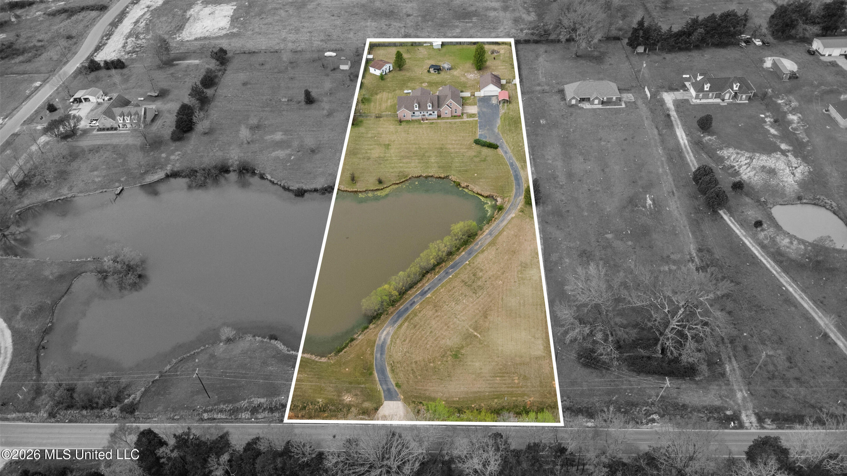 1423 North Red Banks Road Red Banks, MS 38661 - Photo 35 of 42 dji_0027_print lot lines