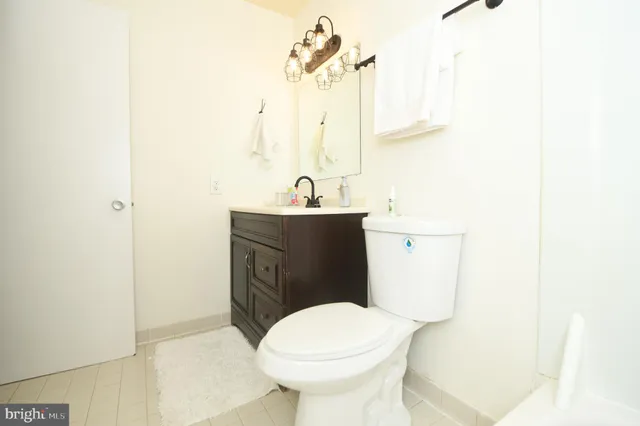 $2,550 | 7812 Briardale Terrace, Derwood, MD 20855