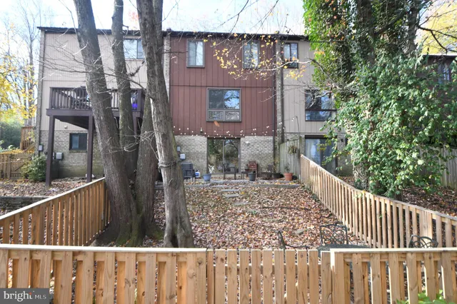 $2,550 | 7812 Briardale Terrace, Derwood, MD 20855