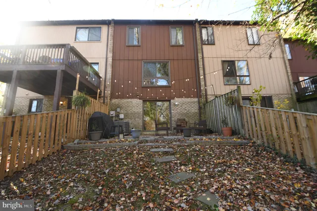 $2,550 | 7812 Briardale Terrace, Derwood, MD 20855