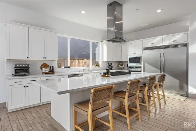 $565,000 | Undisclosed Address, Shafter, CA 93263