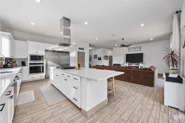 $565,000 | Undisclosed Address, Shafter, CA 93263