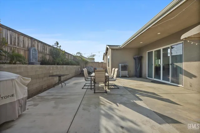 $565,000 | Undisclosed Address, Shafter, CA 93263