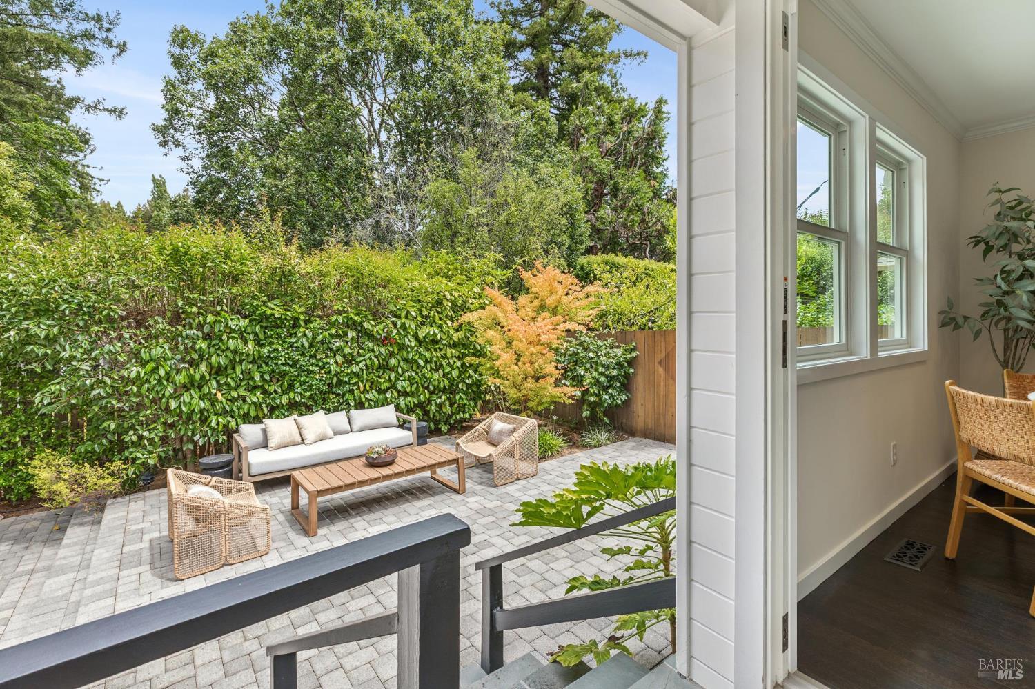 24 Piedmont Road Larkspur, CA 94939 - Photo 38 of 41