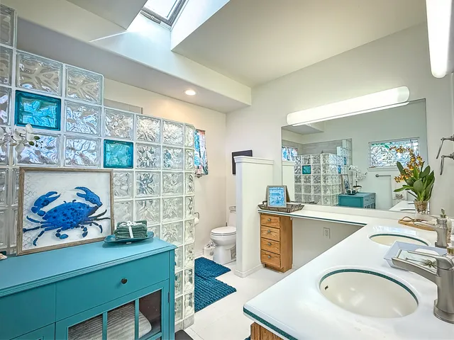 $1,790,000 | 83-5761 Kahauloa Way, Captain Cook, HI 96704